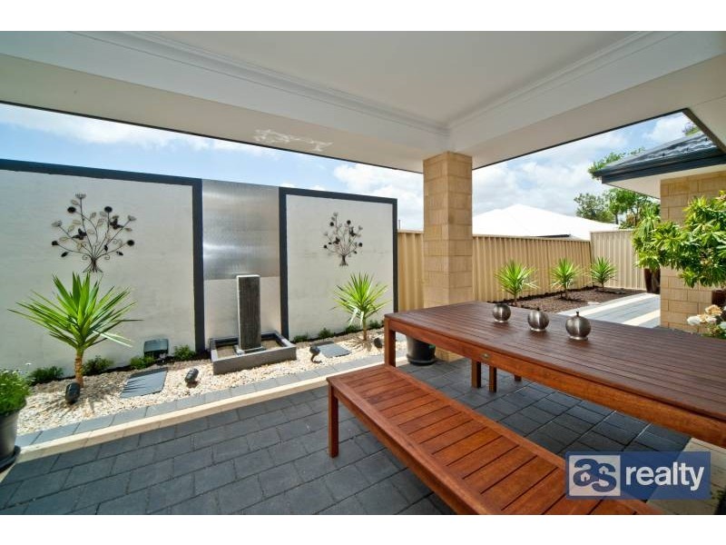 11A Cameron Street, Embleton WA 6062