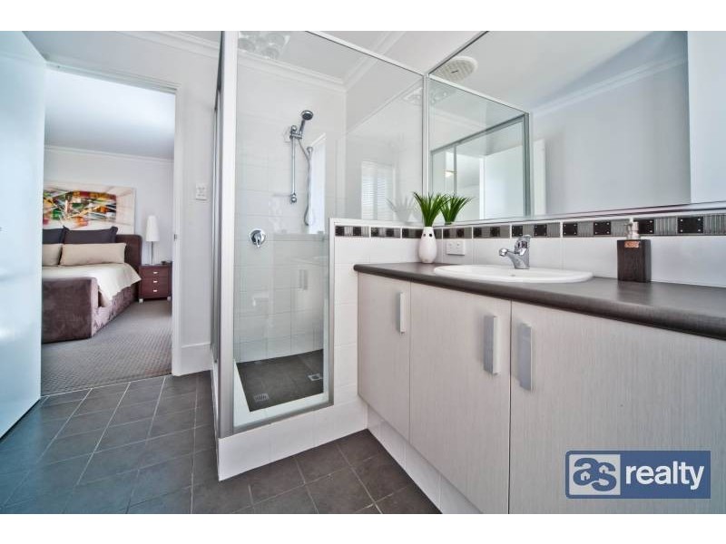 11A Cameron Street, Embleton WA 6062