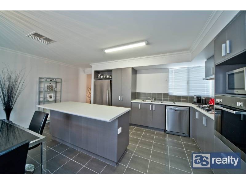 11A Cameron Street, Embleton WA 6062