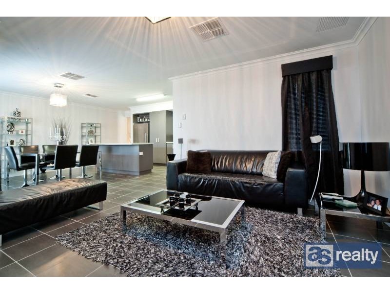 11A Cameron Street, Embleton WA 6062