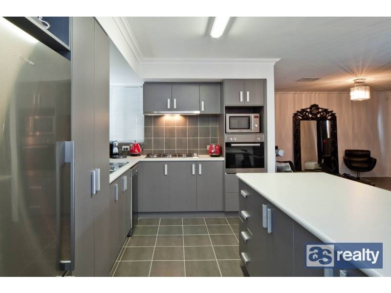 11A Cameron Street, Embleton WA 6062