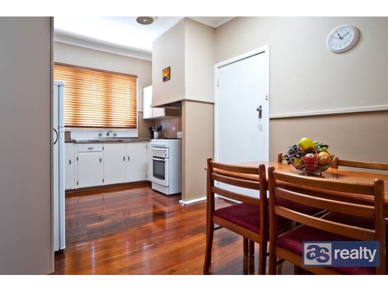 60 Broun Avenue, Embleton WA 6062