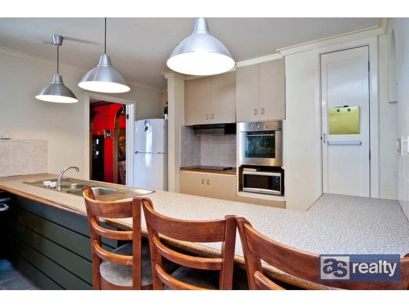 16 Headley Place, Bayswater WA 6053