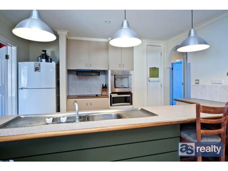 16 Headley Place, Bayswater WA 6053