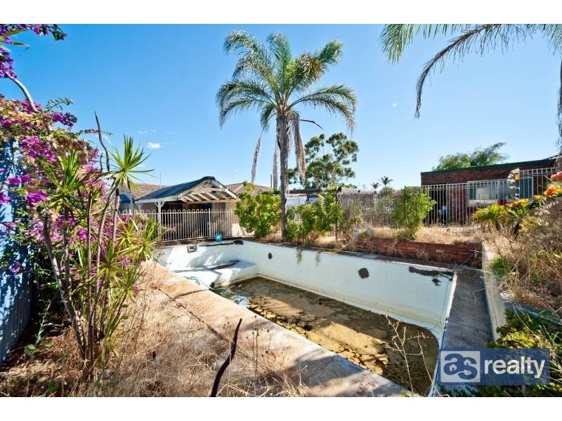 16 Headley Place, Bayswater WA 6053