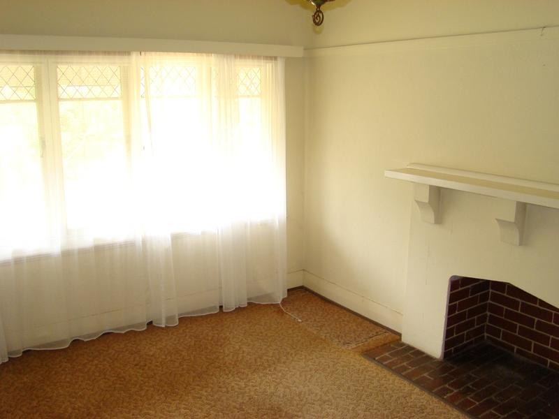 18 Third Avenue, Guildford WA 6055