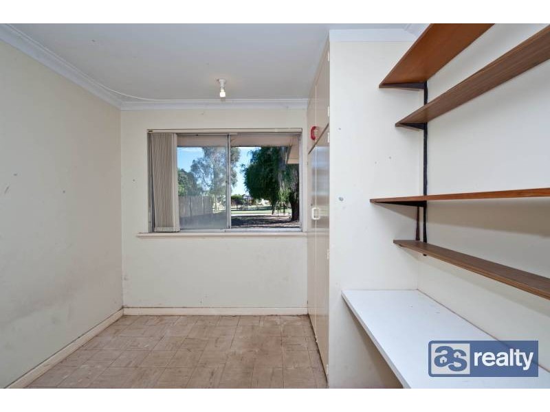 7 Ockley Square, Embleton WA 6062