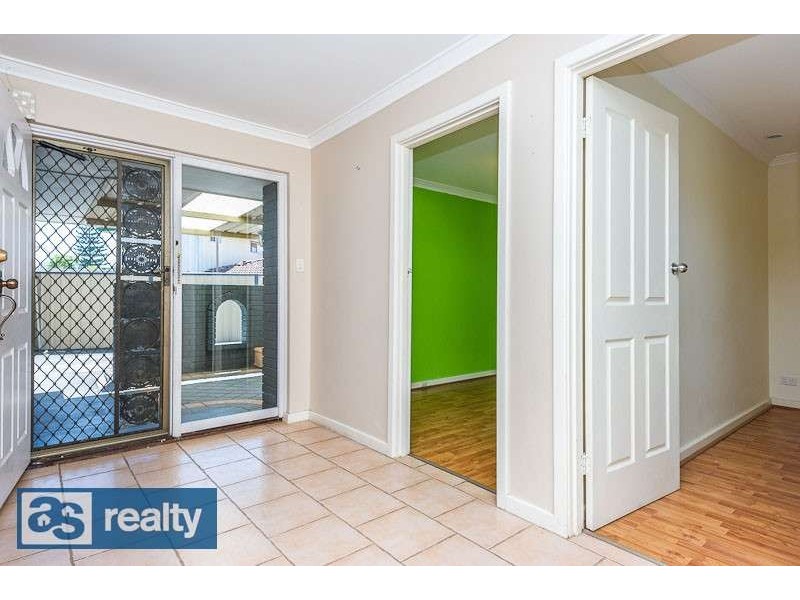 5 Ockley Square, Embleton WA 6062