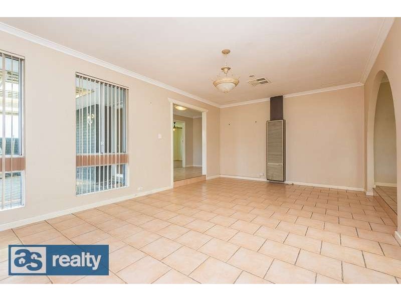 5 Ockley Square, Embleton WA 6062