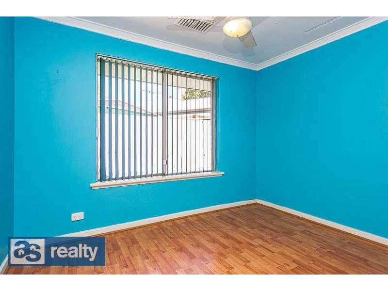 5 Ockley Square, Embleton WA 6062