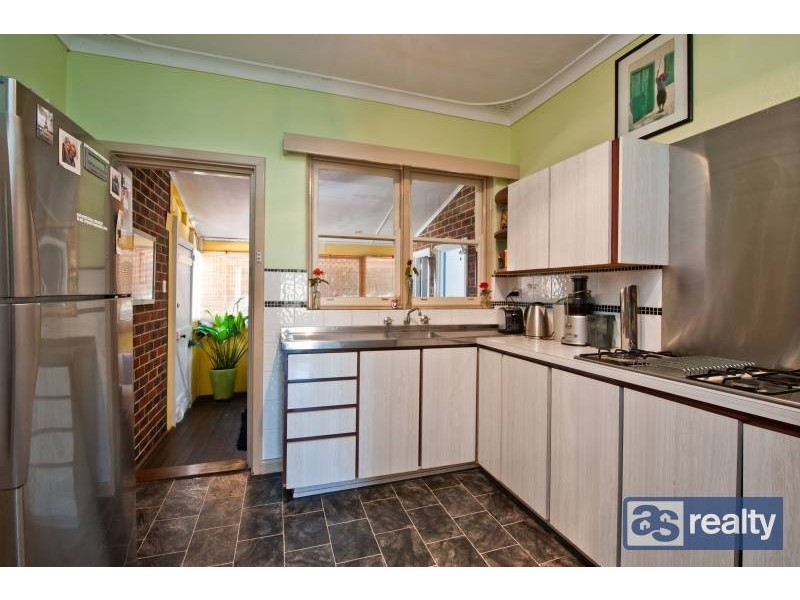 37 May St, Bayswater WA 6053