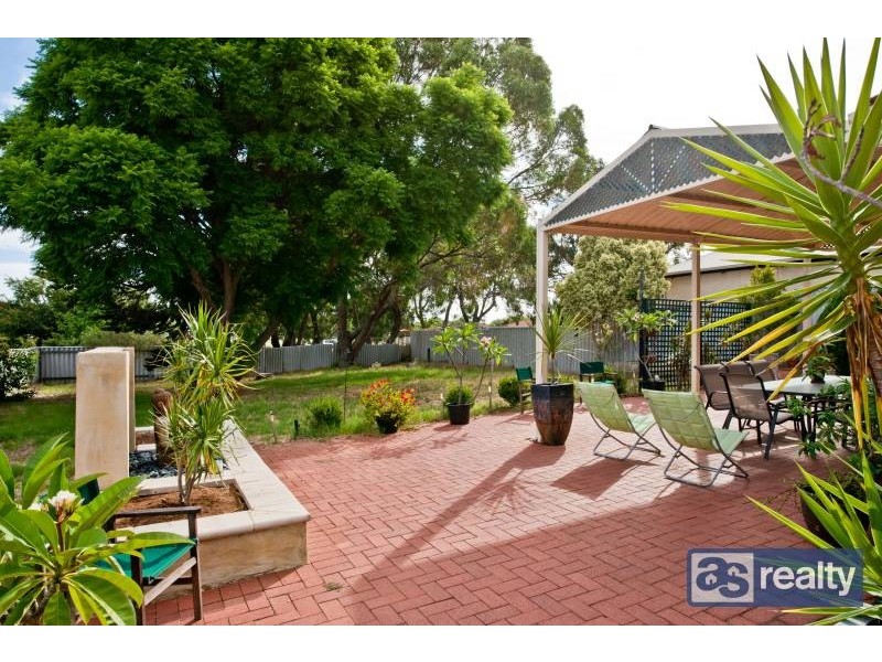 37 May St, Bayswater WA 6053