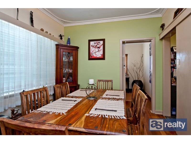 37 May St, Bayswater WA 6053