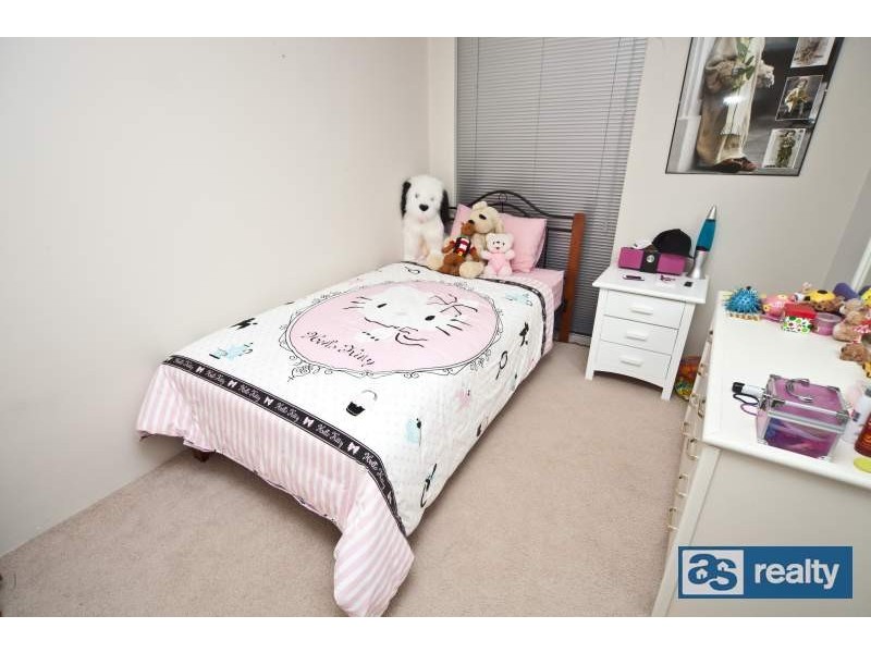 28 Warner Drive, Padbury WA 6025