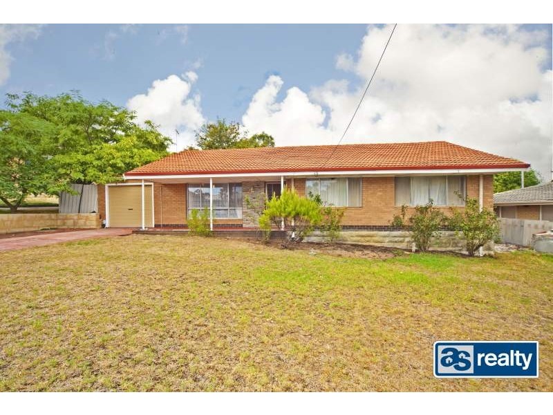 4 Palmer Place, Embleton WA 6062