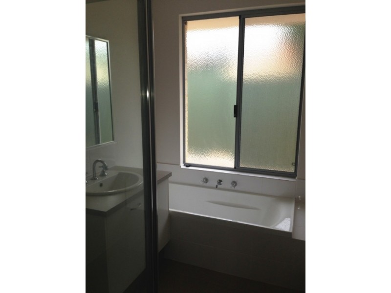 16A Sanderson Street, Embleton WA 6062