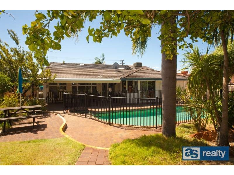 415 Coode St, Dianella WA 6059