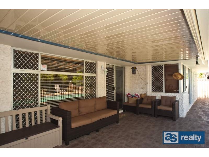 415 Coode St, Dianella WA 6059