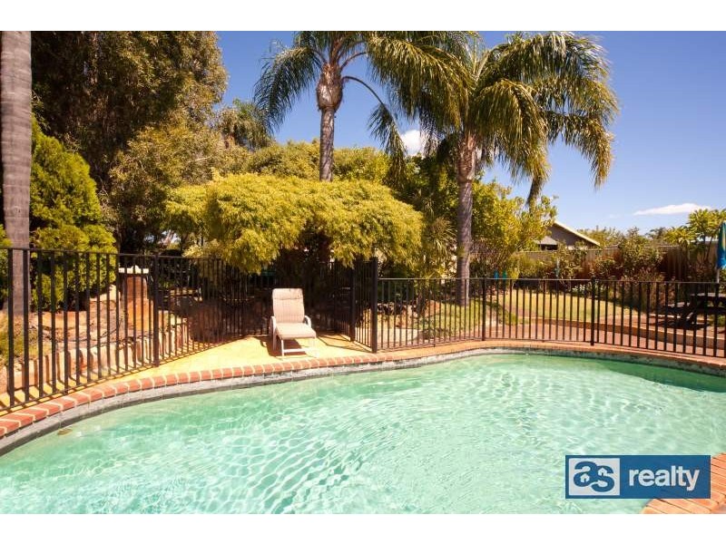 415 Coode St, Dianella WA 6059