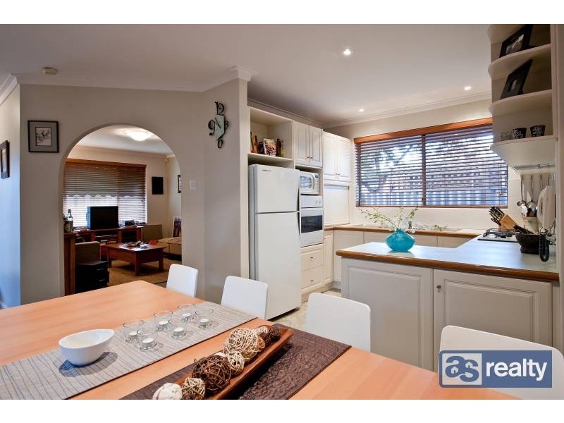 B/44 Second Avenue, Bassendean WA 6054