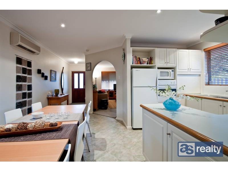 B/44 Second Avenue, Bassendean WA 6054