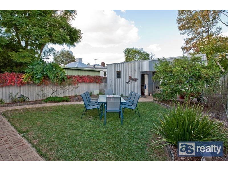 B/44 Second Avenue, Bassendean WA 6054