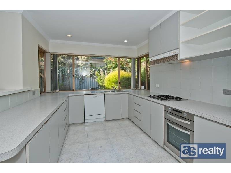 26 Juniper Way, Duncraig WA 6023