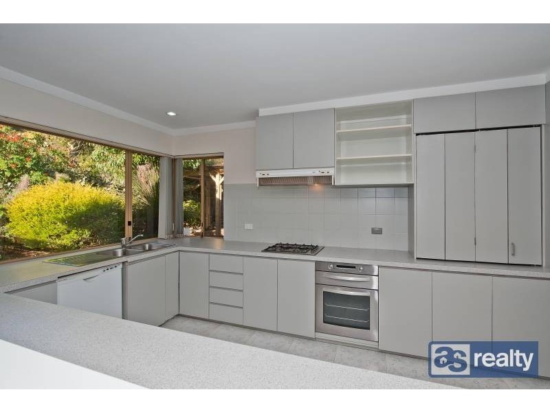 26 Juniper Way, Duncraig WA 6023