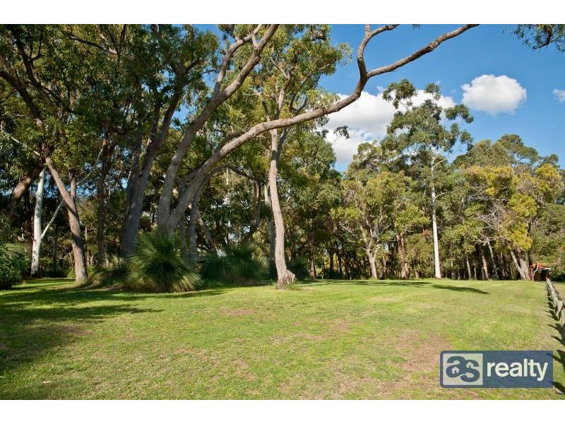 26 Juniper Way, Duncraig WA 6023