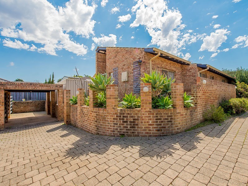 Unit 4/61 Park Street, Como WA 6152