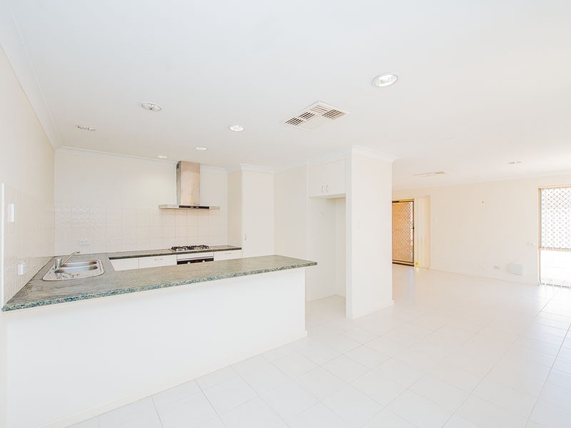 Unit 4/61 Park Street, Como WA 6152