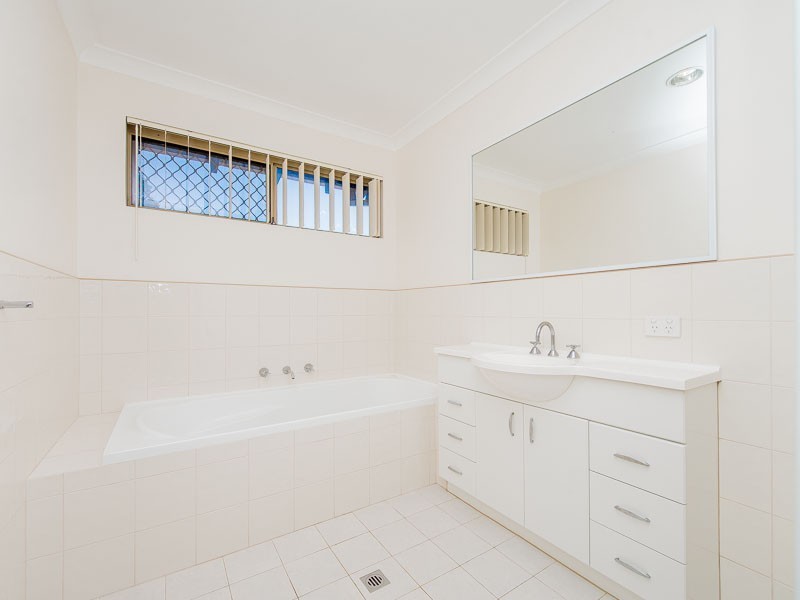 Unit 4/61 Park Street, Como WA 6152