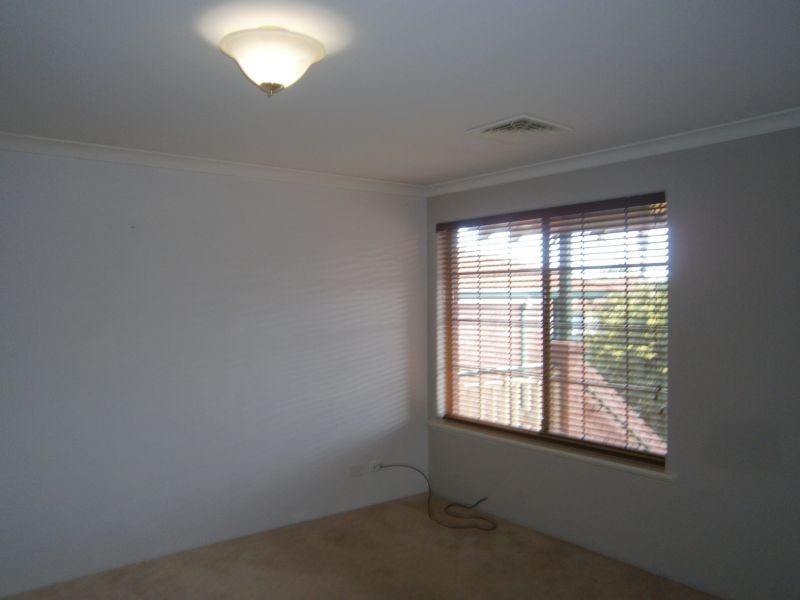 1/39 Langley Road, Bayswater WA 6053