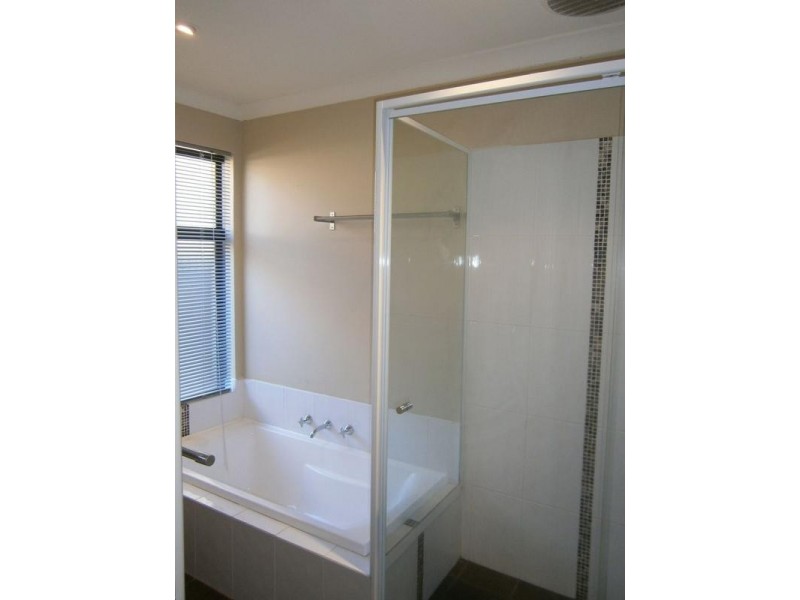 87A Collier Road, Embleton WA 6062