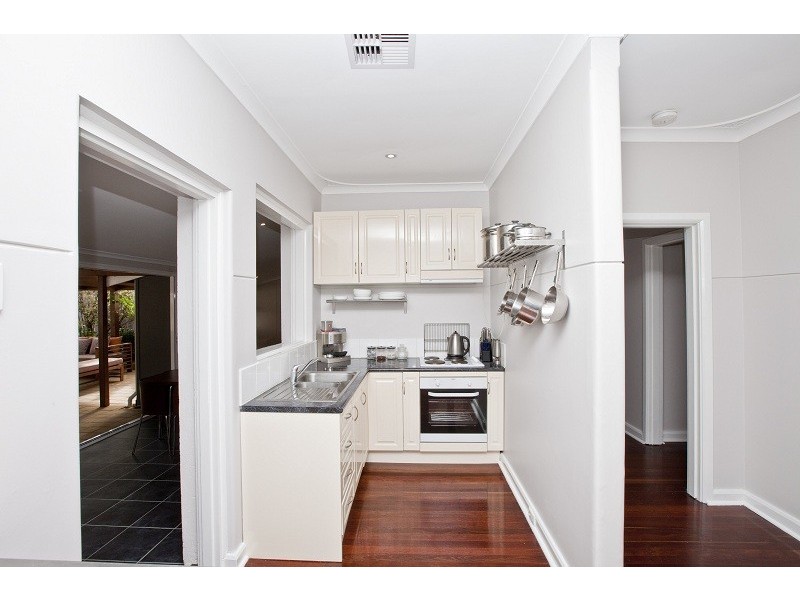 48 Parker Street, Bassendean WA 6054