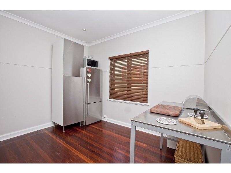 48 Parker Street, Bassendean WA 6054