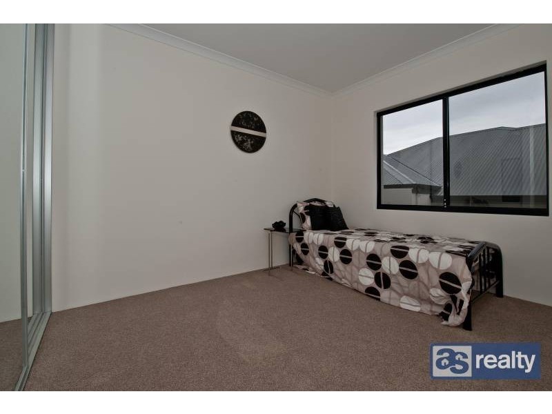 60A Mckenzie Way, Embleton WA 6062