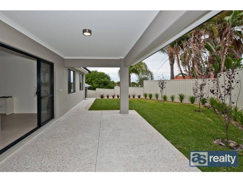 60A Mckenzie Way, Embleton WA 6062