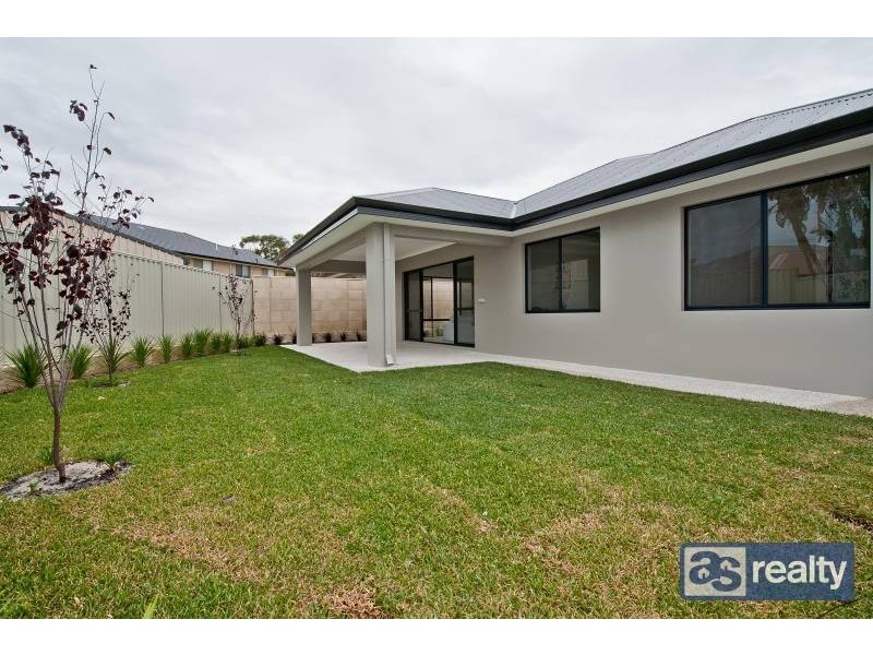 60A Mckenzie Way, Embleton WA 6062