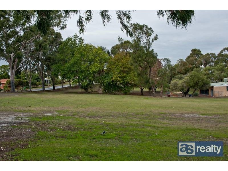 60A Mckenzie Way, Embleton WA 6062