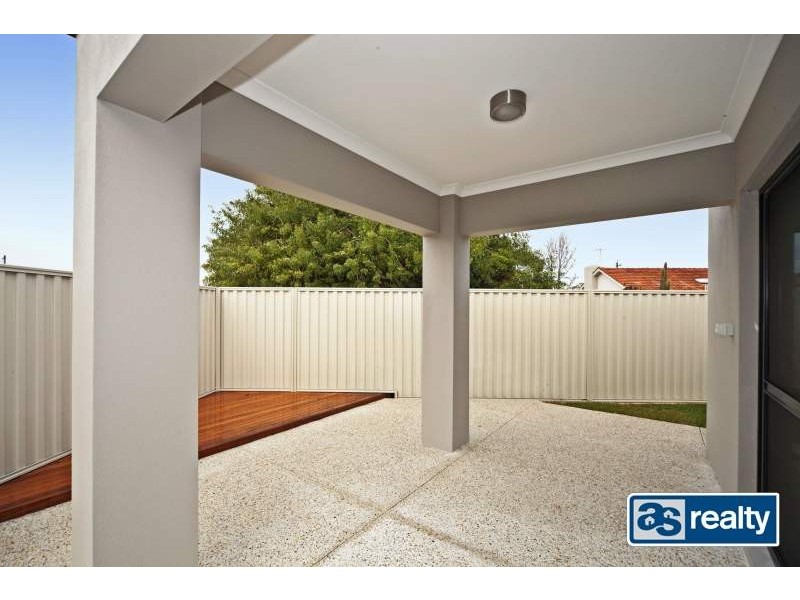 B/60 Mckenzie Way, Embleton WA 6062