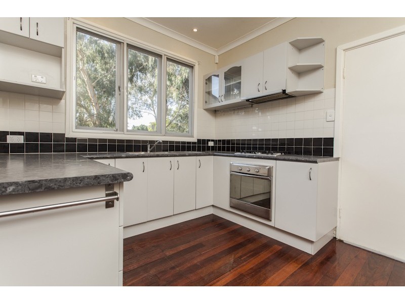 17 Hawkins Street, Embleton WA 6062