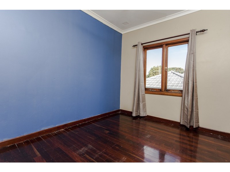 17 Hawkins Street, Embleton WA 6062