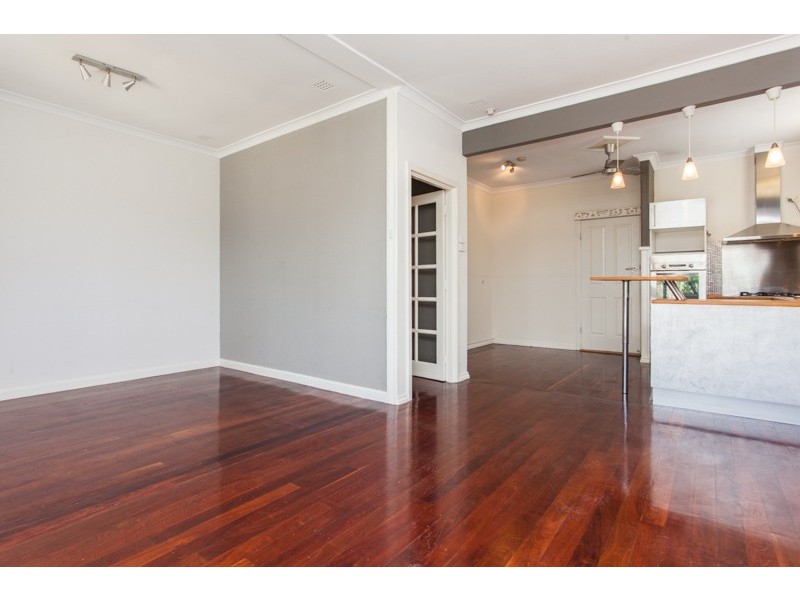 115 Collier Road, Embleton WA 6062