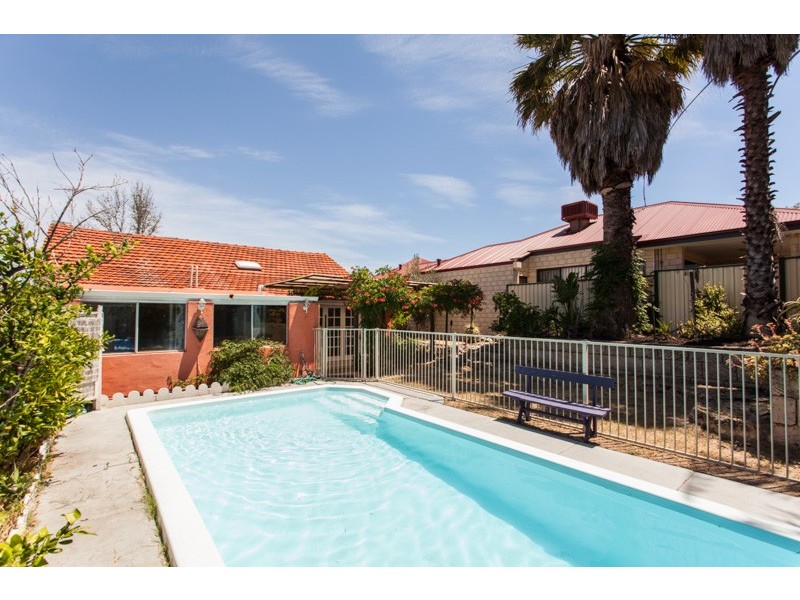 115 Collier Road, Embleton WA 6062