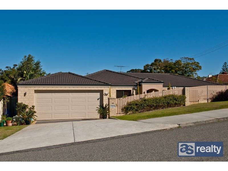 10 Sanderson Street, Embleton WA 6062