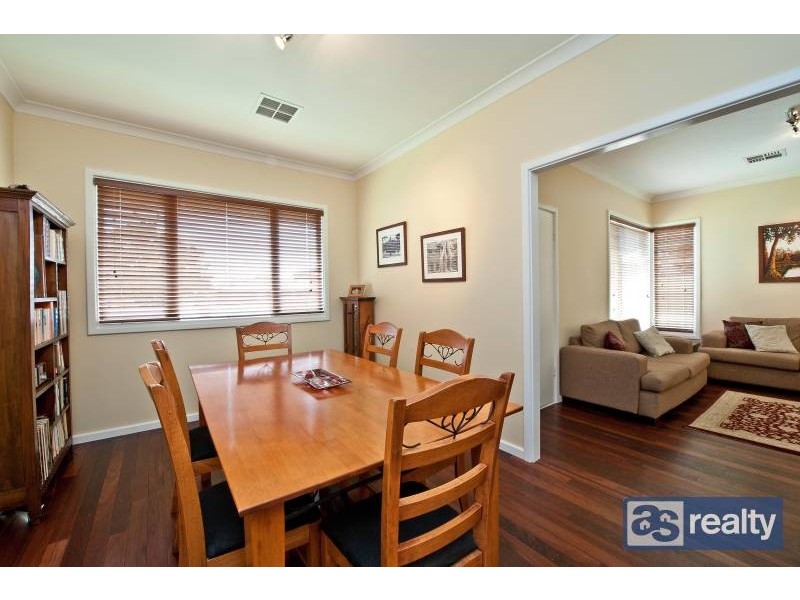 11 Towning Street, Embleton WA 6062