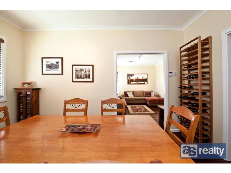 11 Towning Street, Embleton WA 6062