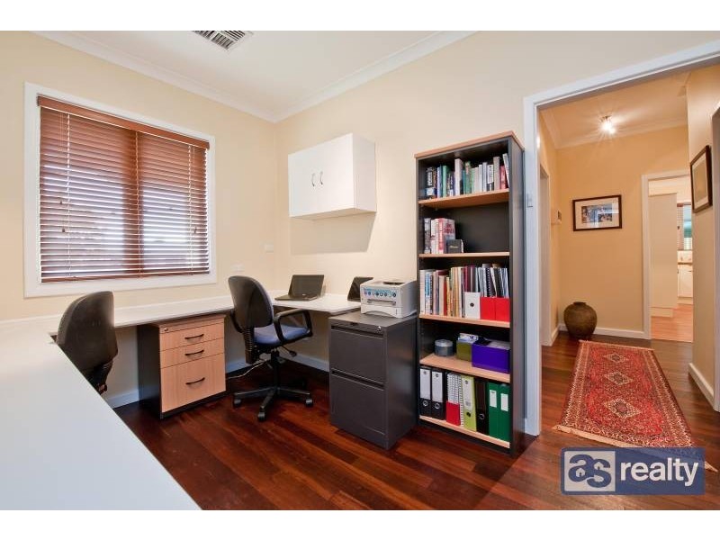 11 Towning Street, Embleton WA 6062