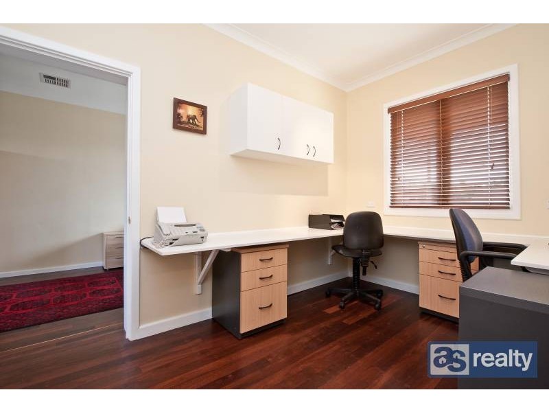 11 Towning Street, Embleton WA 6062